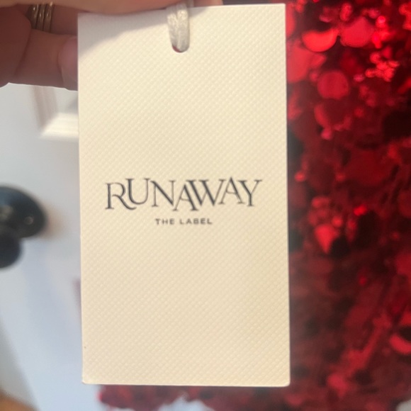 Runaway the label red sequin dress - Picture 3 of 5